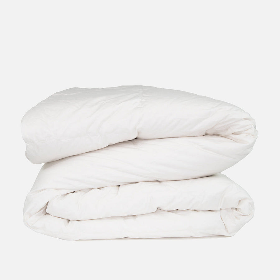 Marshmallow White Mediumweight Duck Down Comforter